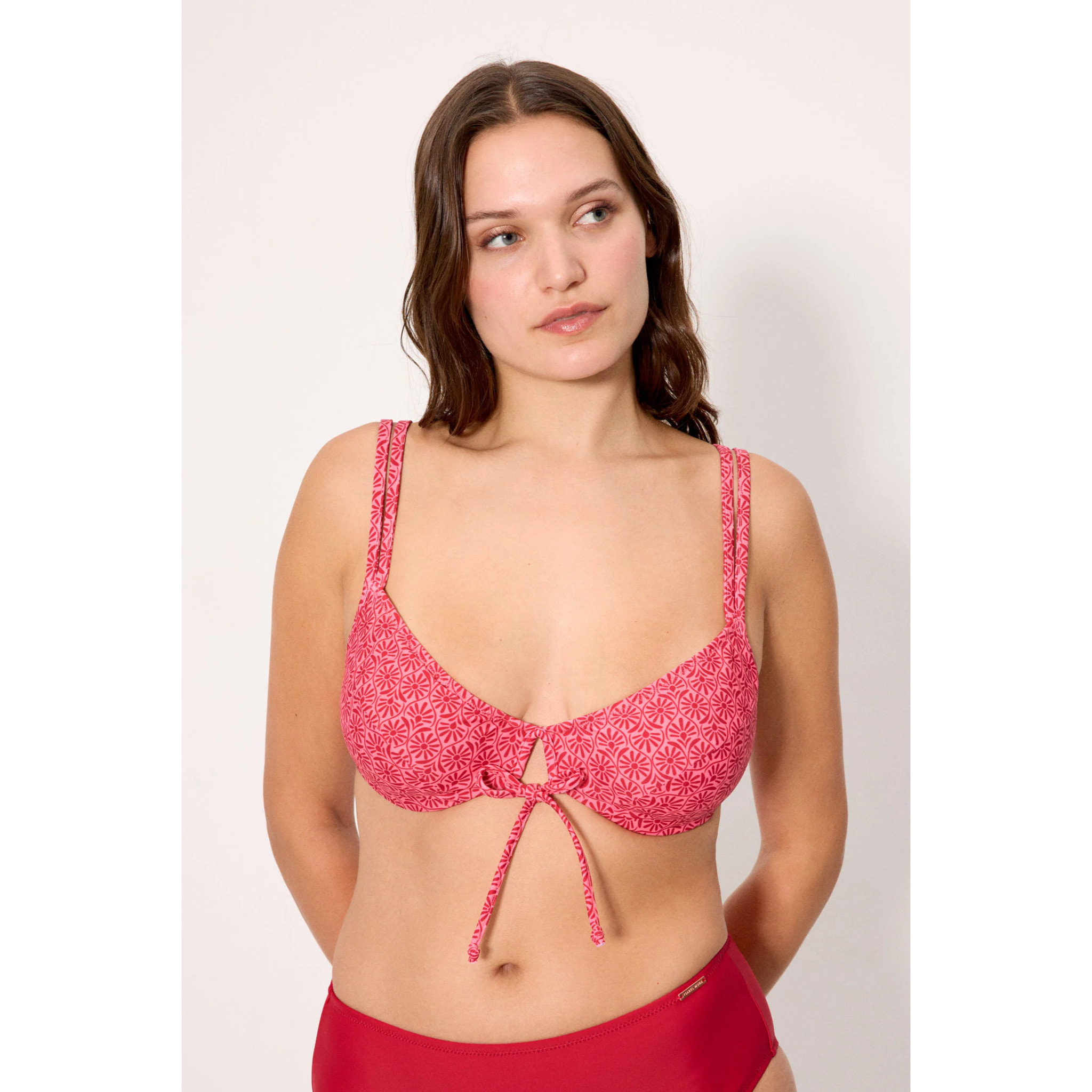 Top bikini contenitivo