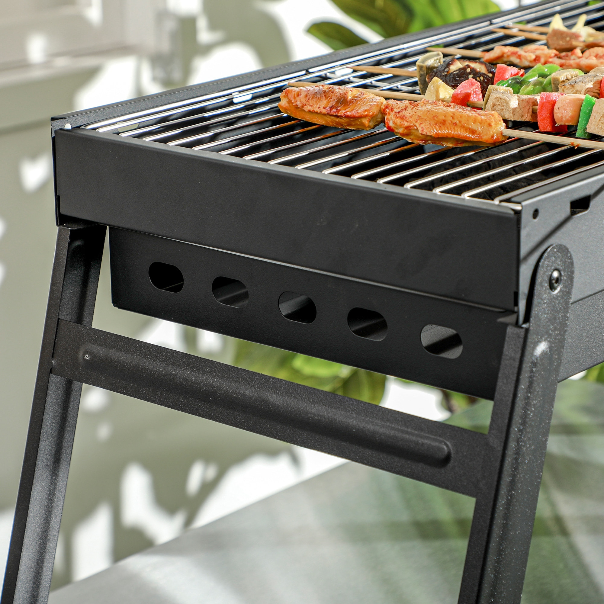 Barbecue à charbon de bois pliable portable dim. 74L x 30l x 37H cm avec grille acier noir