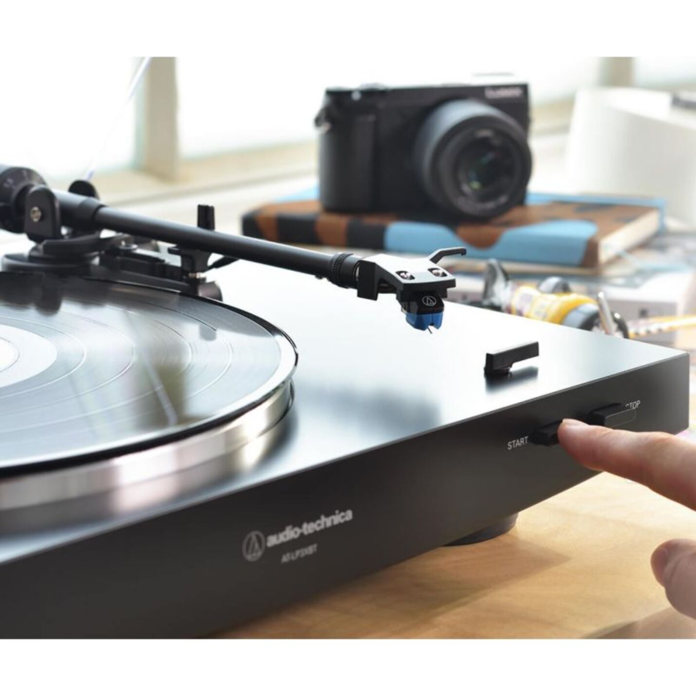 Platine vinyle AUDIO TECHNICA AT-LP3XBTWH