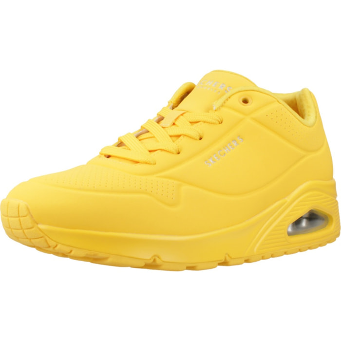 Sneakers De  Mujer Uno Stand On Air Amarillo