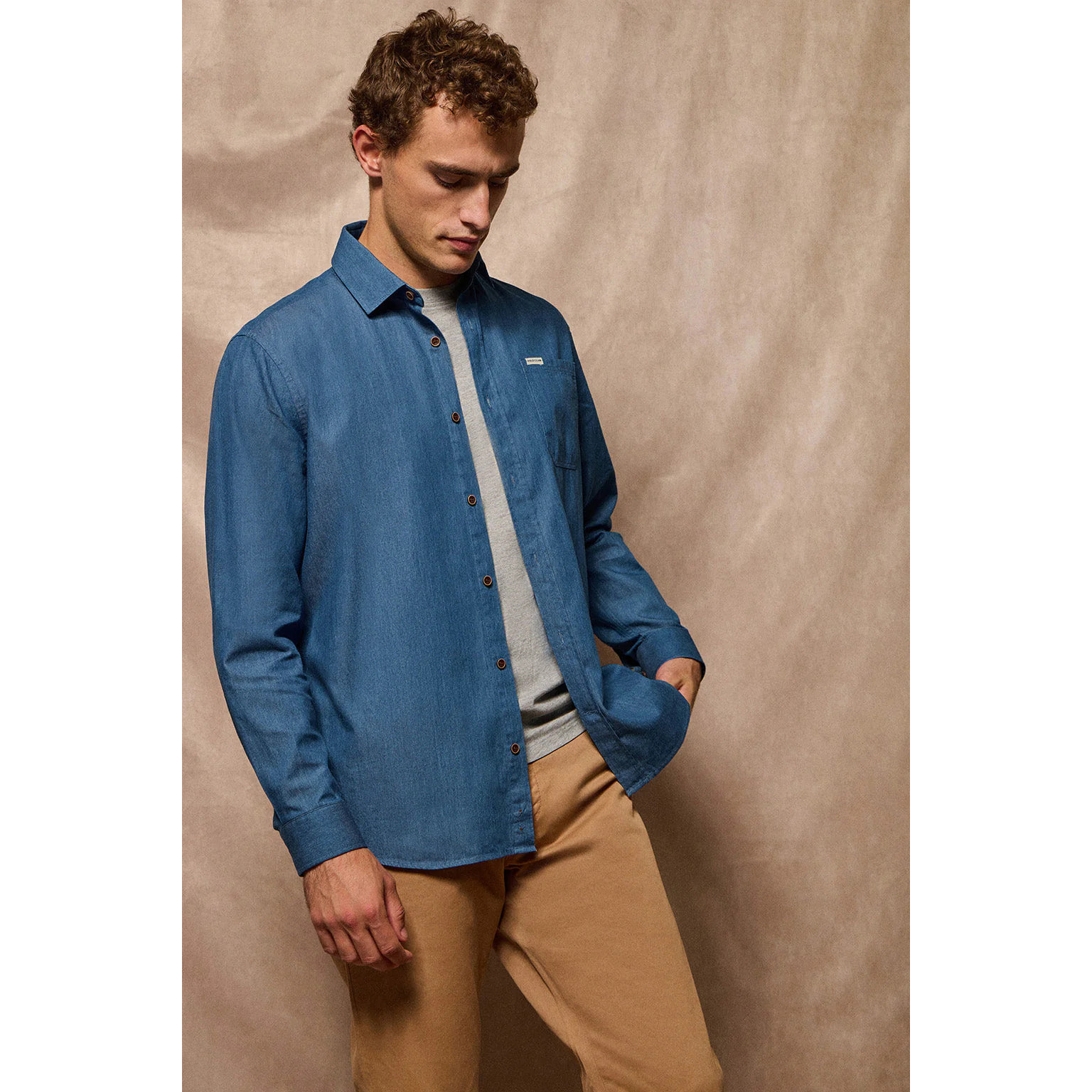 Camisa denim con bolsillo y detalle Polo Club