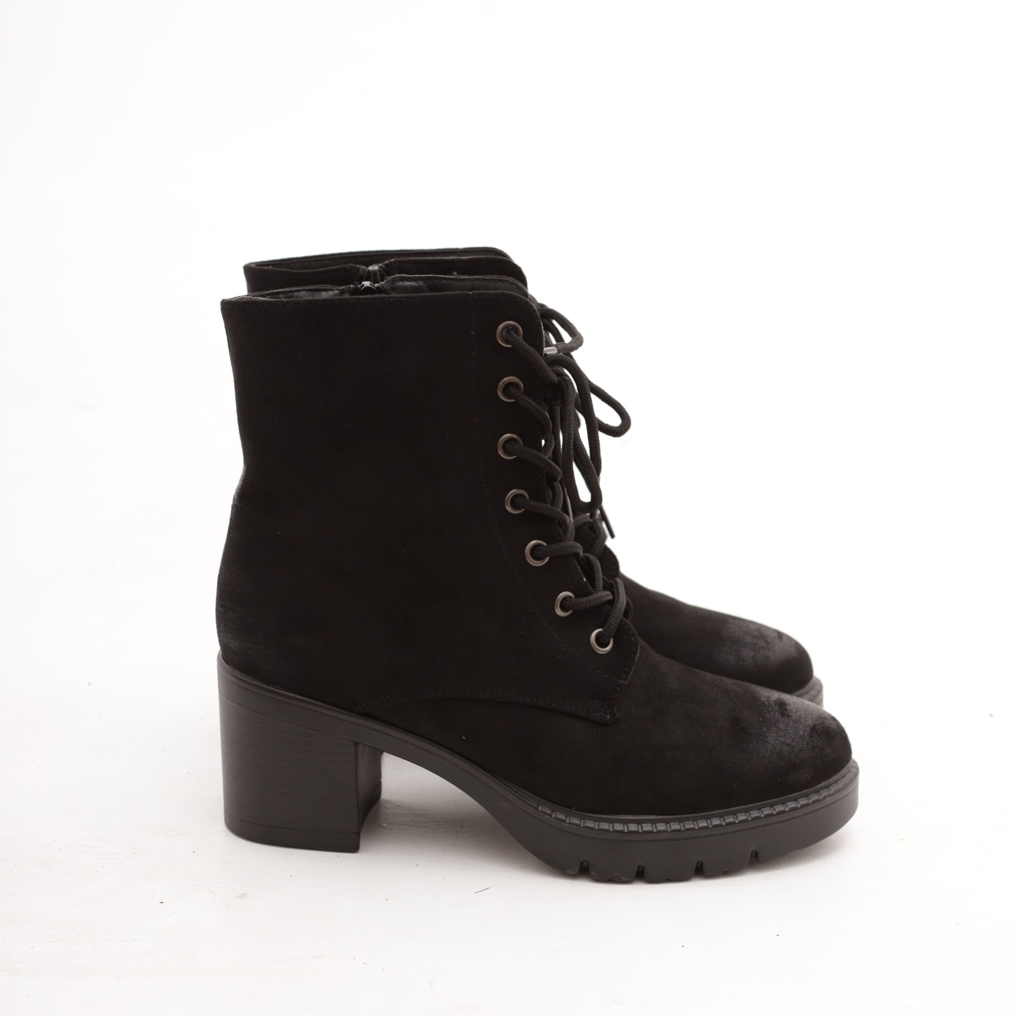 STIVALETTO ALLACCIATO BASSO NERO