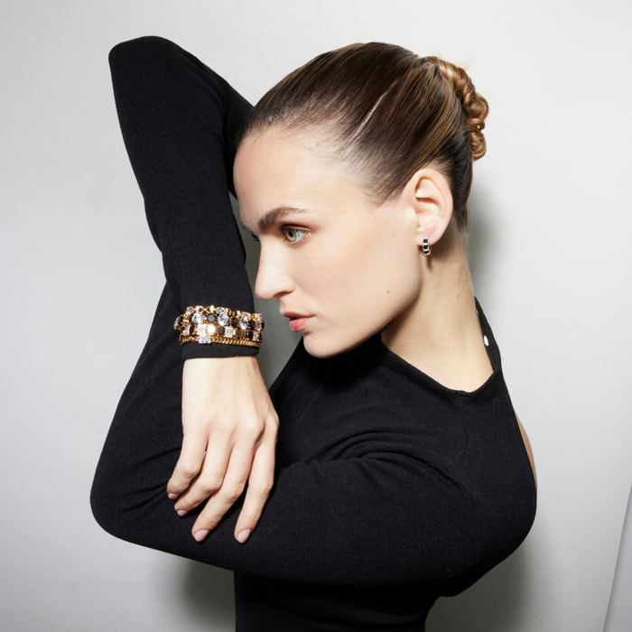Pulsera con Circonita Onix acabado oro 18k