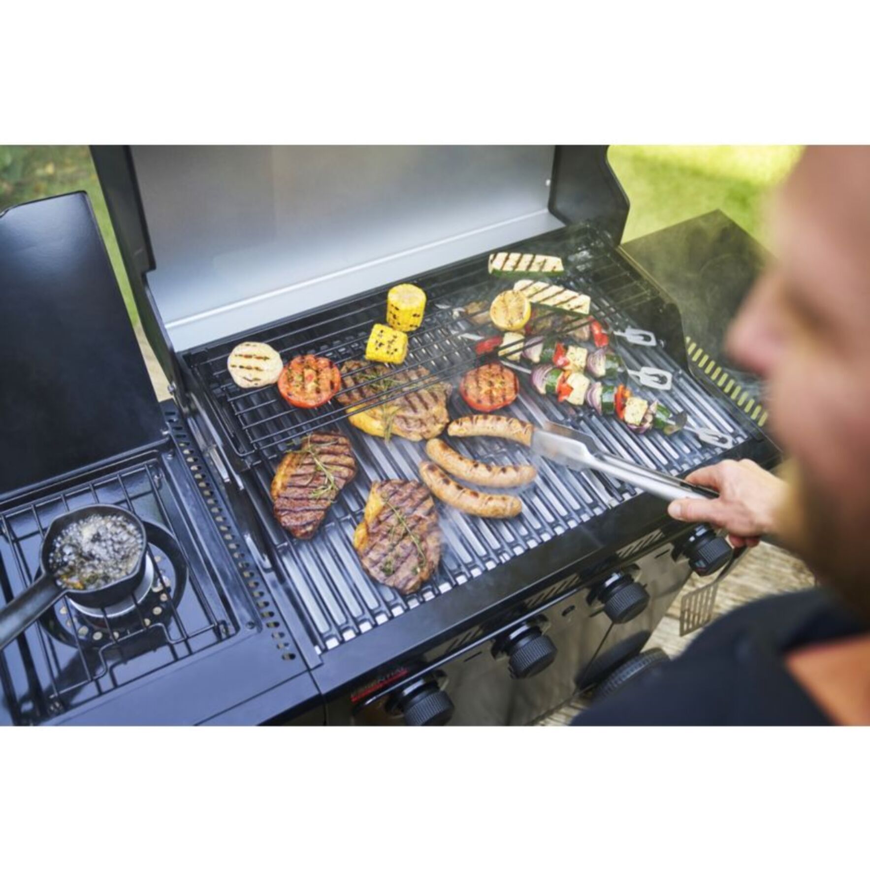 Barbecue gaz CHAR BROIL Essential 4G, sur chariot, 5 brûleurs dont 1 latéral, surface de cuisson 72 x 46 cm