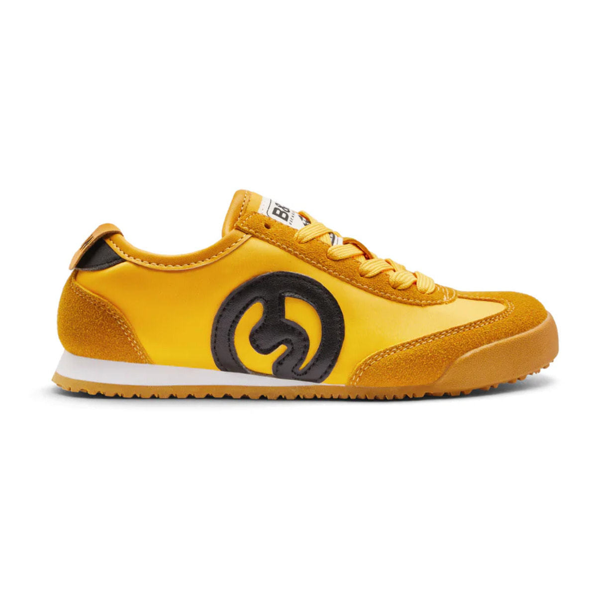 Sneakers gialle con dettagli in pelle scamosciata