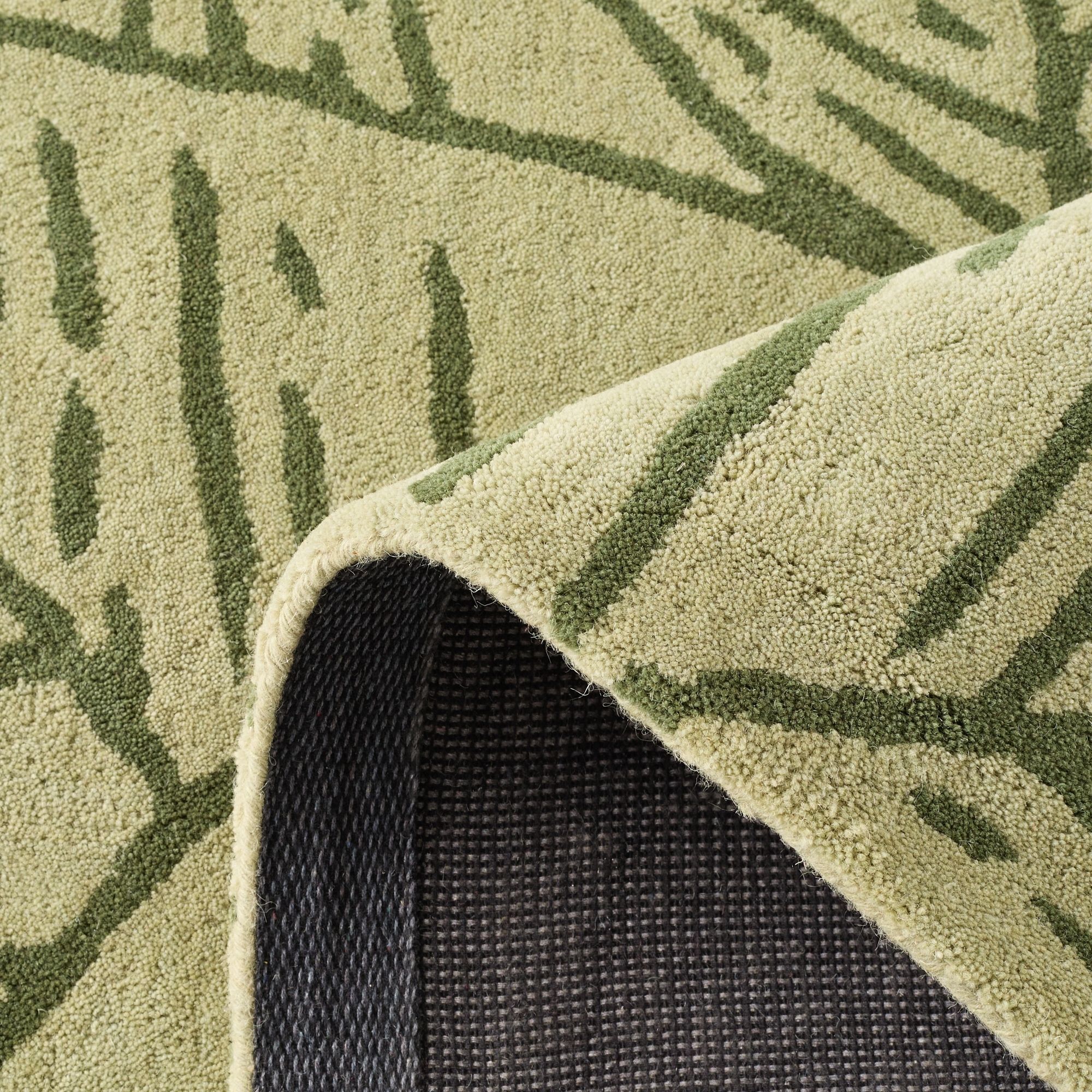 PANTONE - Tapis en laine fait main CEDRE BLANC à motif feuille vert