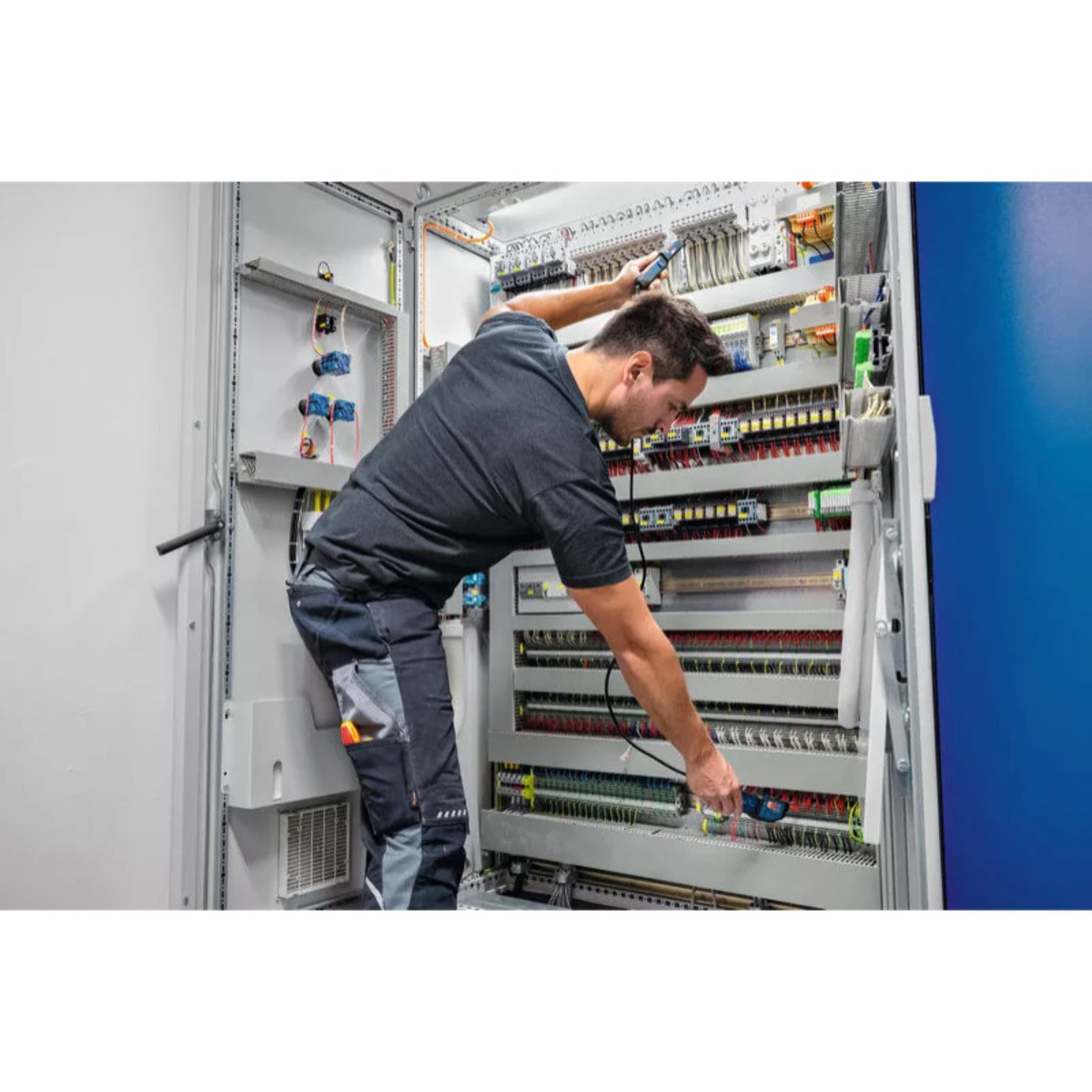 Testeur de tension GVT 1000-15 Professional - 1 000 V CA/CC - BOSCH - 0601077800