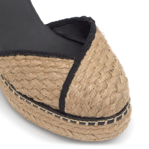 Alpargata Cova cuña forrada en yute trenzado con hebilla y escote en V