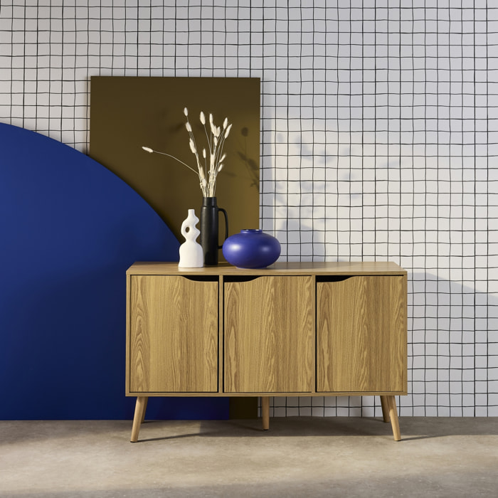 Buffet de rangement effet frêne 3 portes et 3 étagères. buffet bas. 120cm