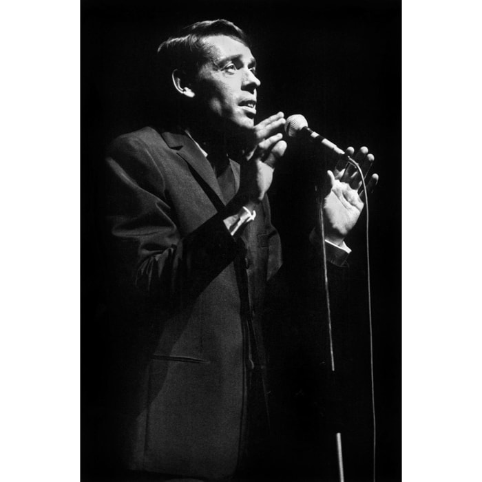 Tableau chanteur célèbre jacques brel en scène Toile imprimée