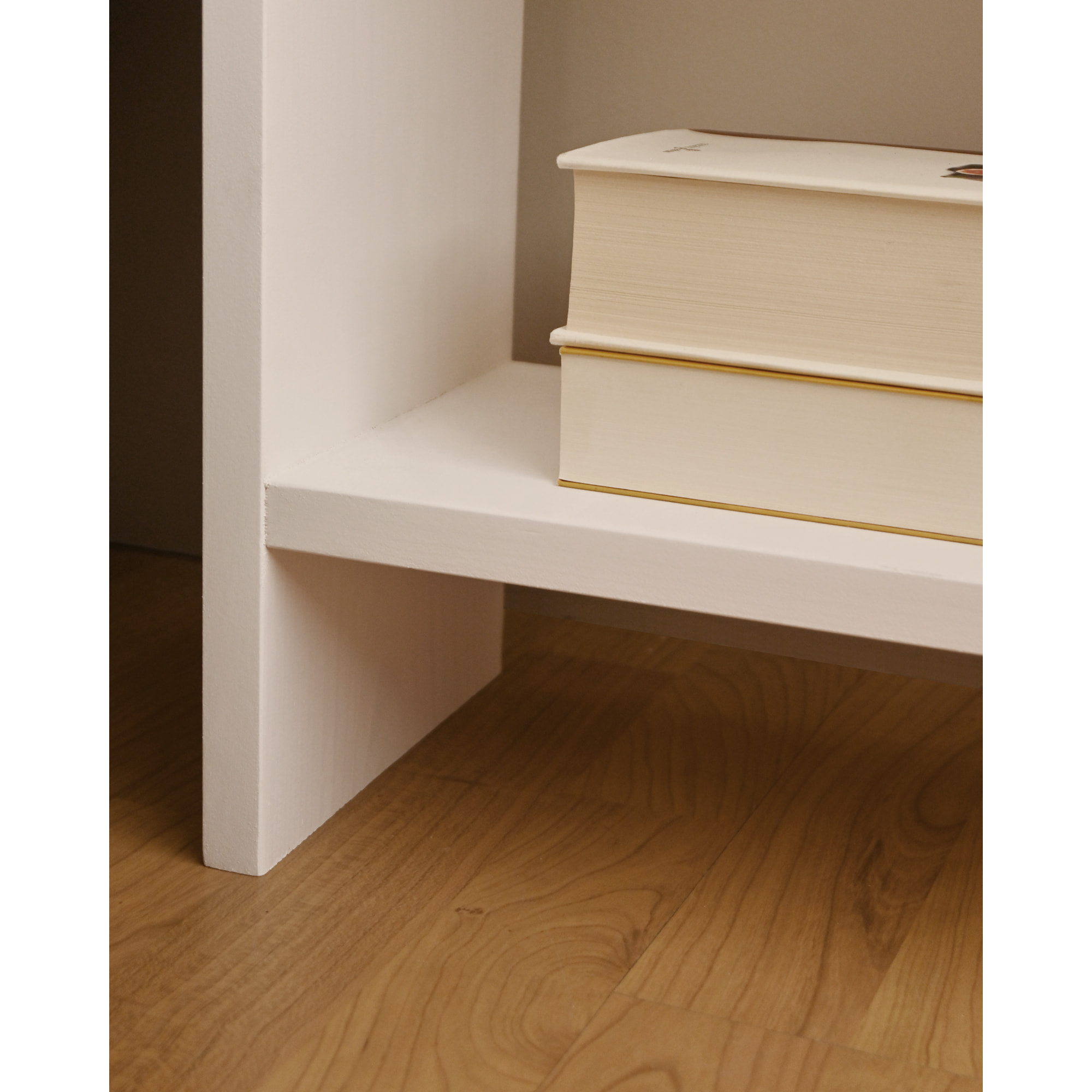 Table de chevet en bois massif blanc 40x20cm Hauteur: 40 Longueur: 40 Largeur: 20