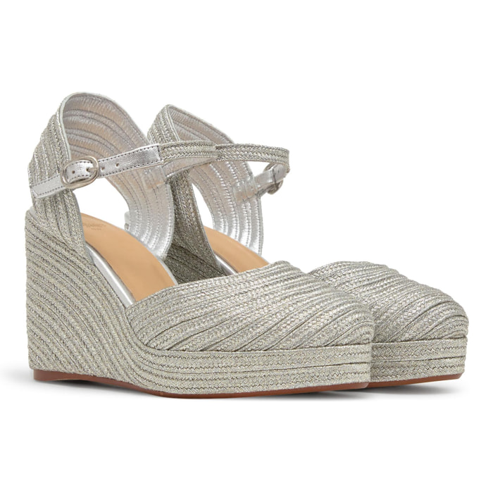 Alpargata de cuña Carolyn trenzada en acabado metalizado con cierre de pulsera