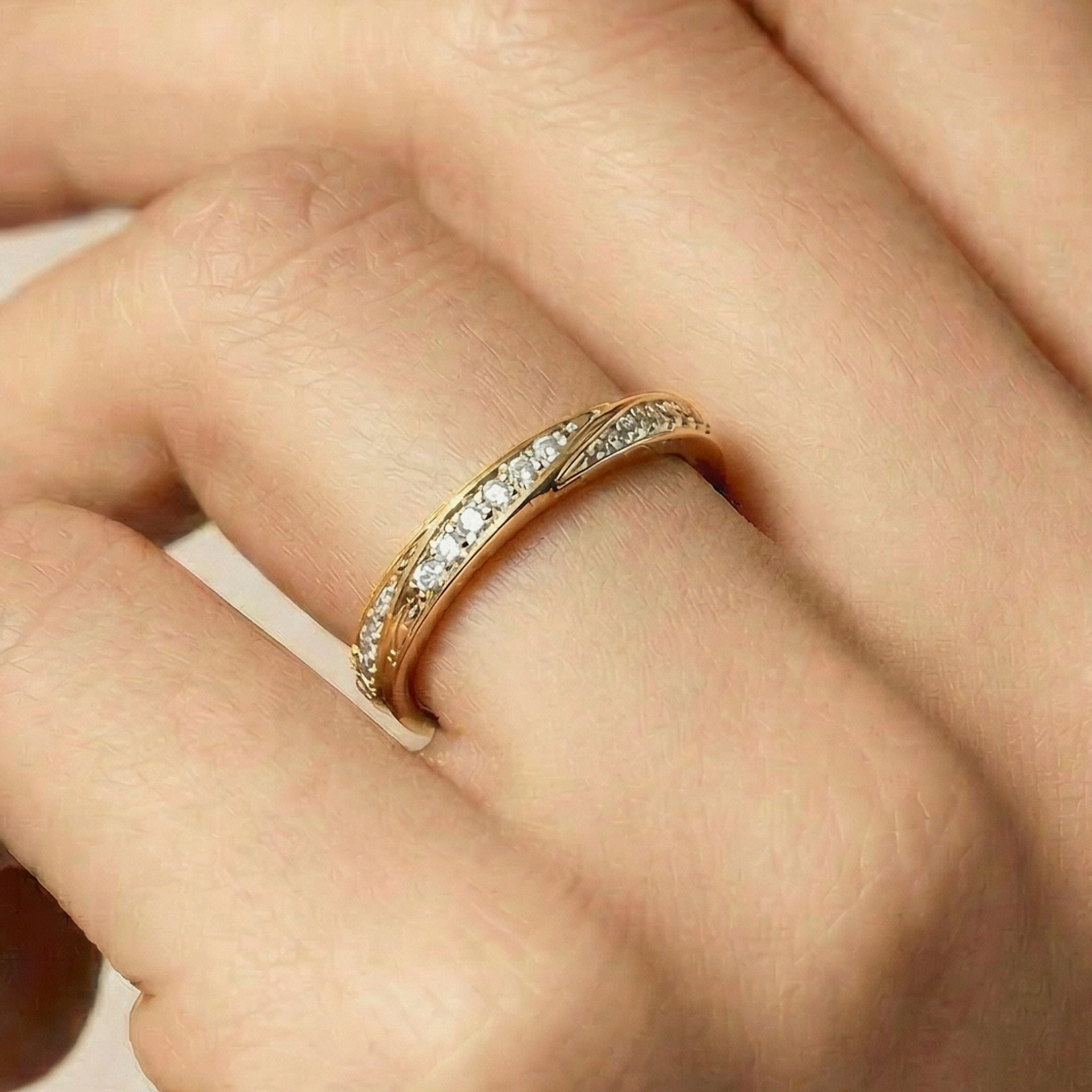 Anillo Frebal acabado oro amarillo 18k