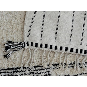Authentique tapis berbère fait à la main en laine JEGE