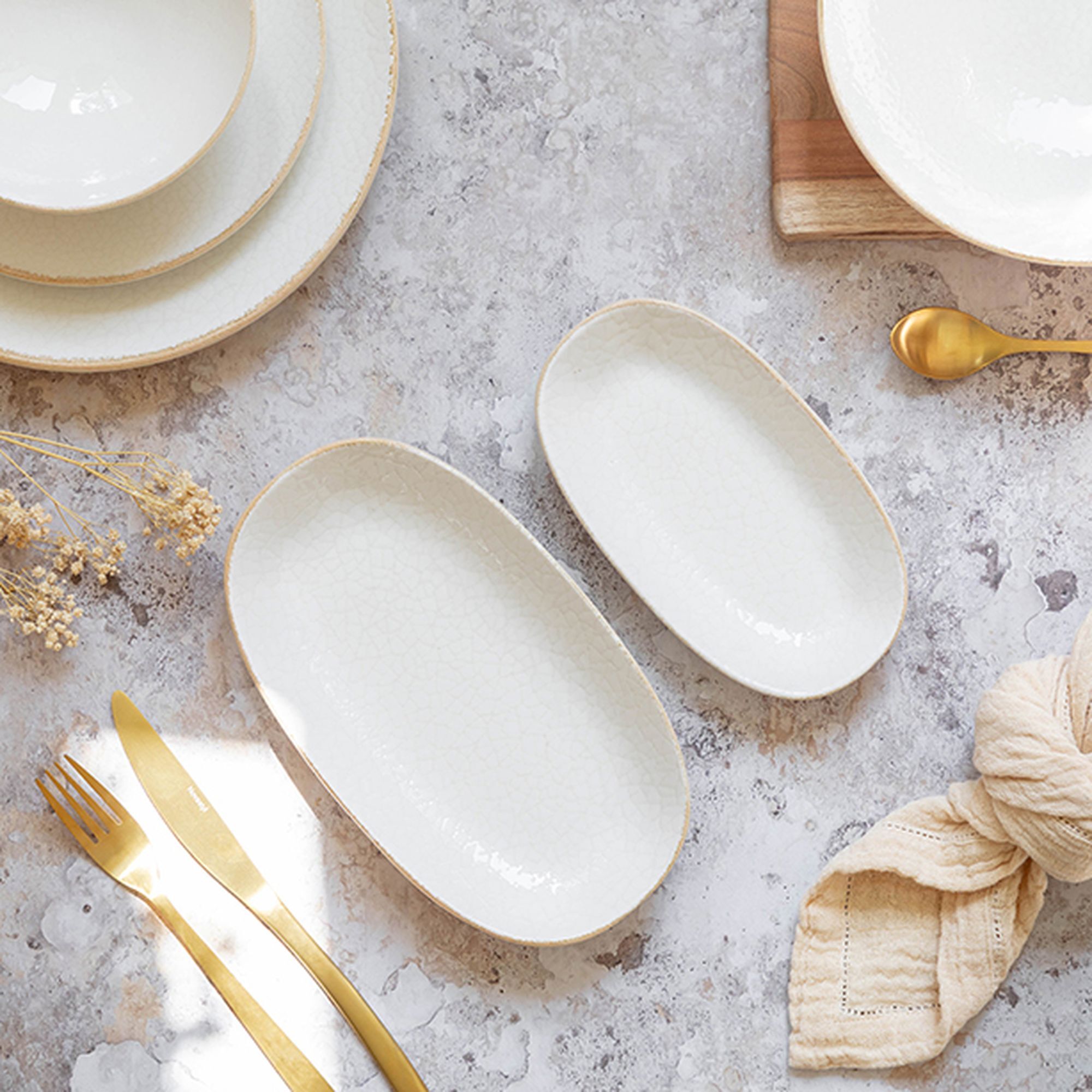 Lot de 6 assiettes ovales en porcelaine blanche et liseré beige 19cm NUANCE