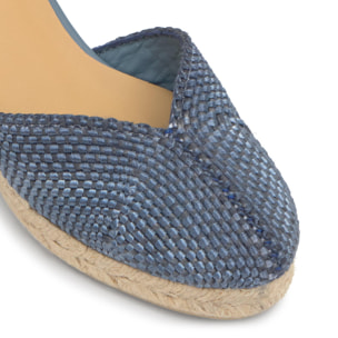 Alpargata Cora cuña de yute con rayón trenzado, cintas y escote en V con hilos metalizados