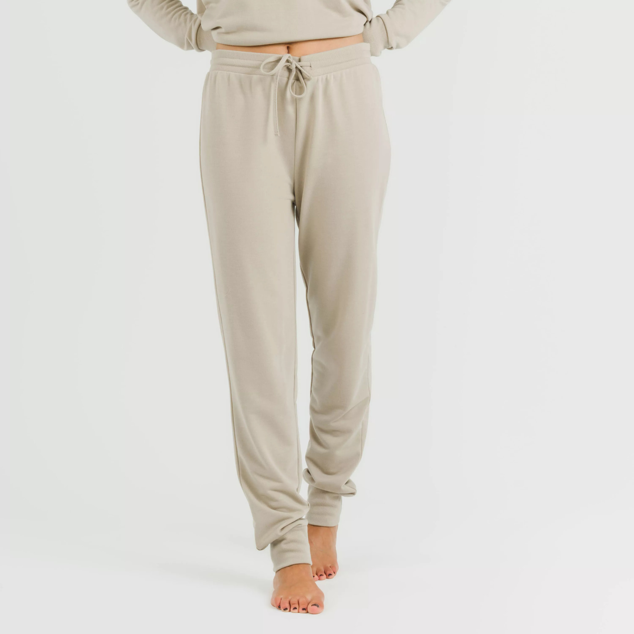 Pantalón largo básico deportivo beige