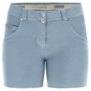 Shorts WR.UP® in denim navetta ecologico fondo sfrangiato e abrasioni