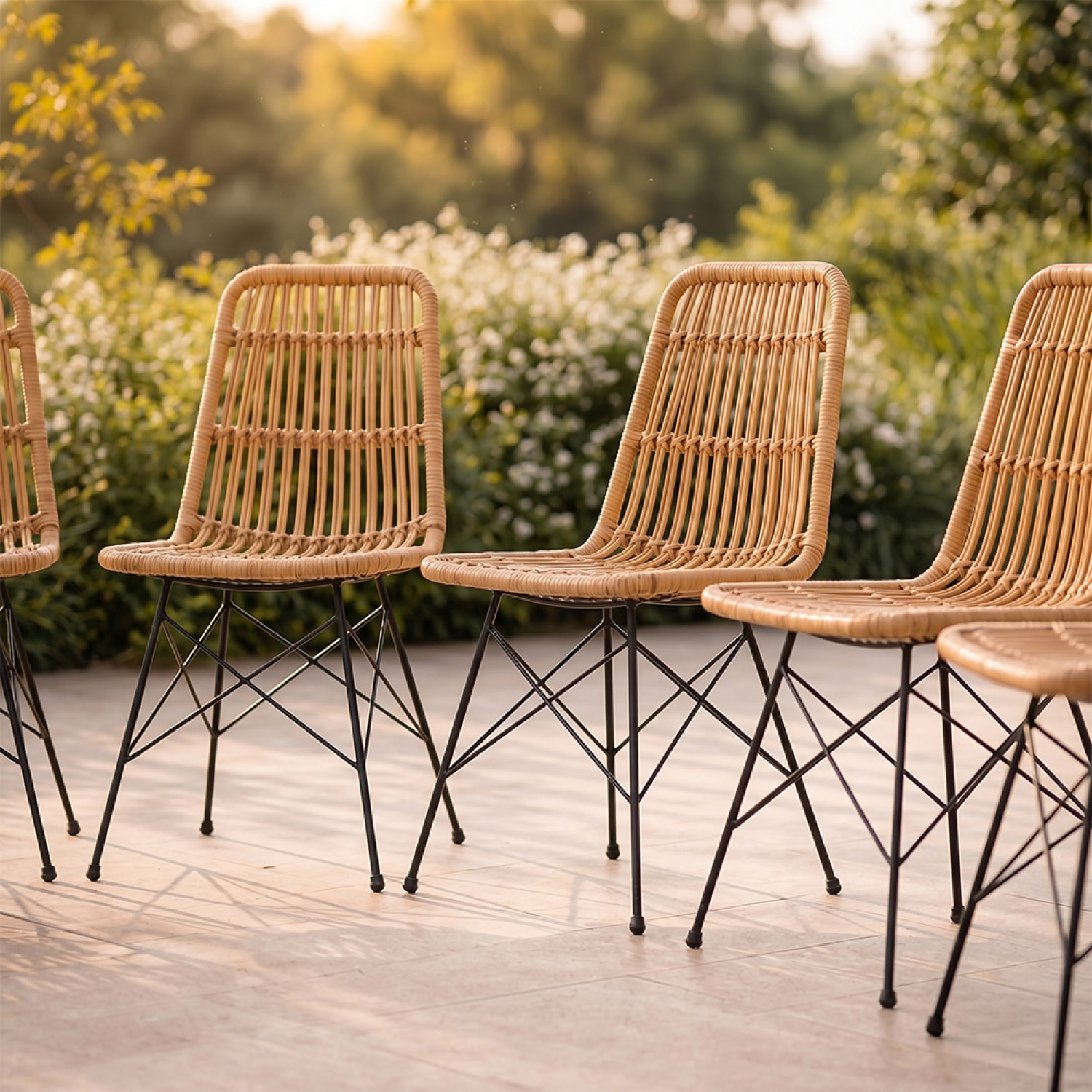 Lot de 6 chaises en résine tressée effet rotin JAGNA