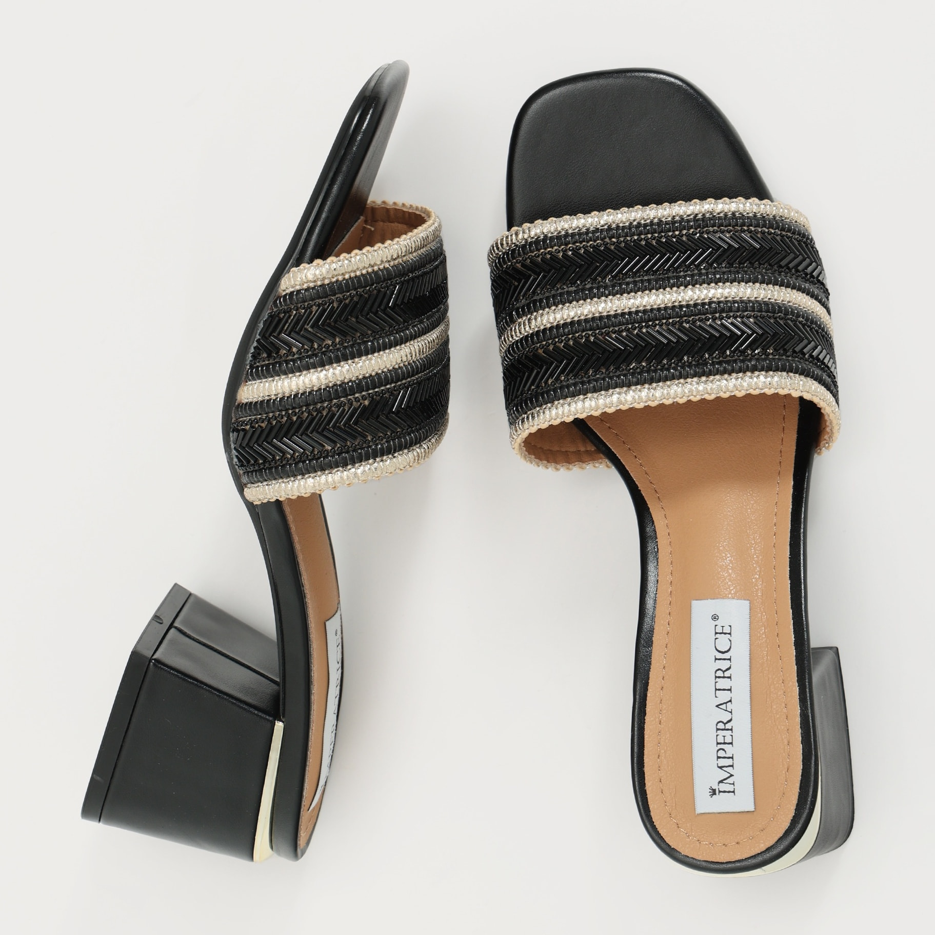 Sandali in simil pelle con tacco comodo quadrato