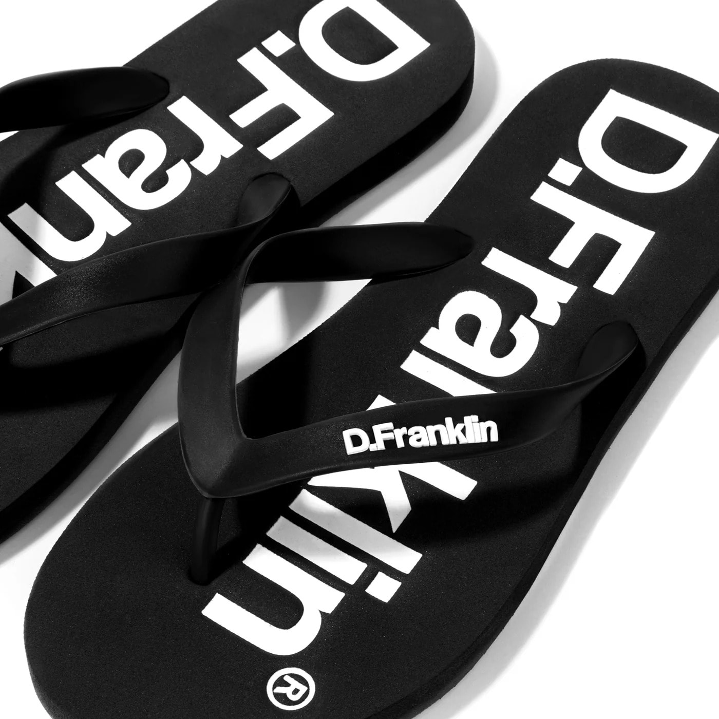 Sandalias Flip Flop en Negro D.Franklin