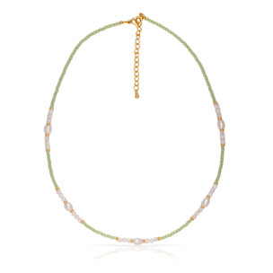 Feronia Collar de perlas naturales con cuentas efecto de ojo de gato en verde claro y cierre de mosquetón.