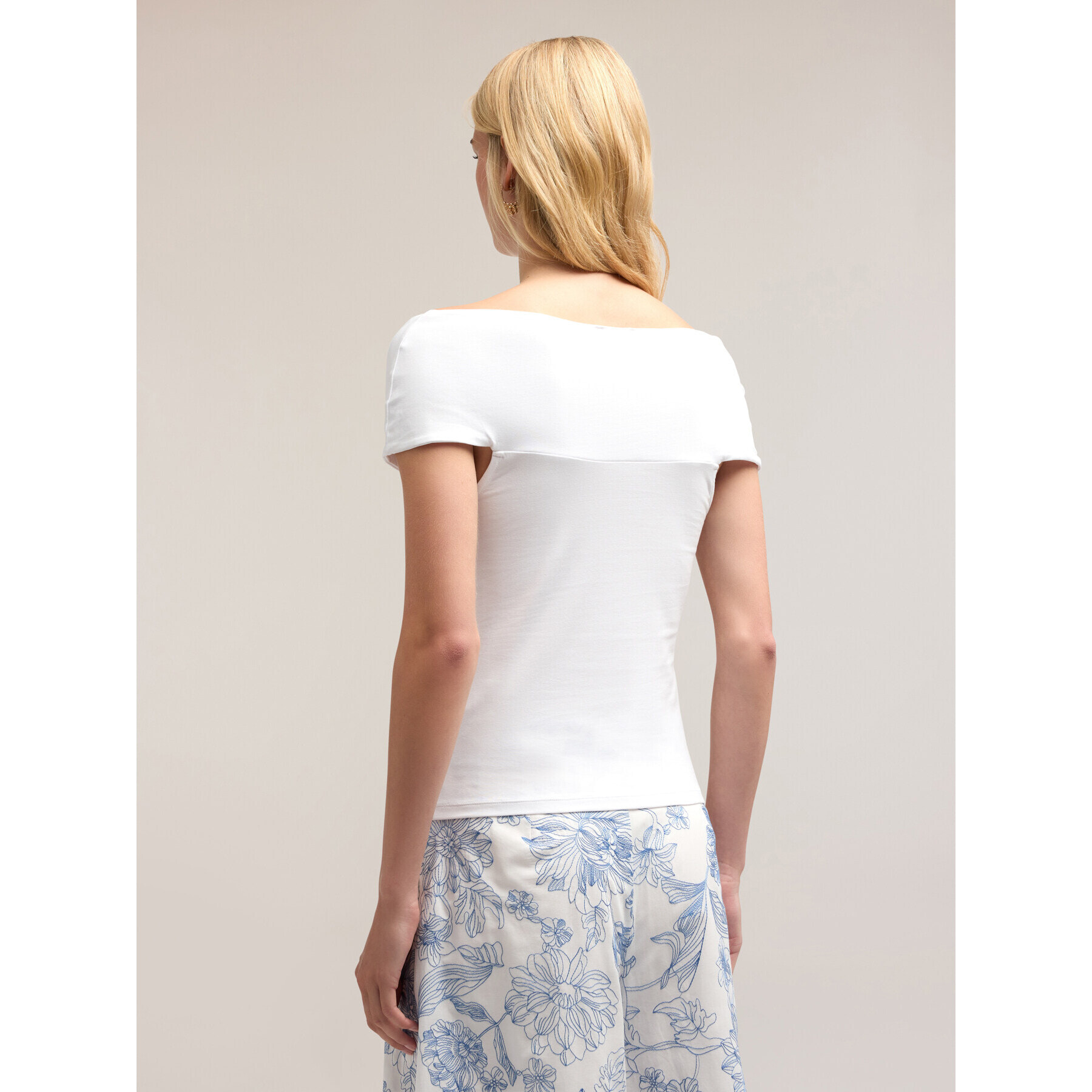 Motivi - Camiseta con hombros descubiertos - Blanco