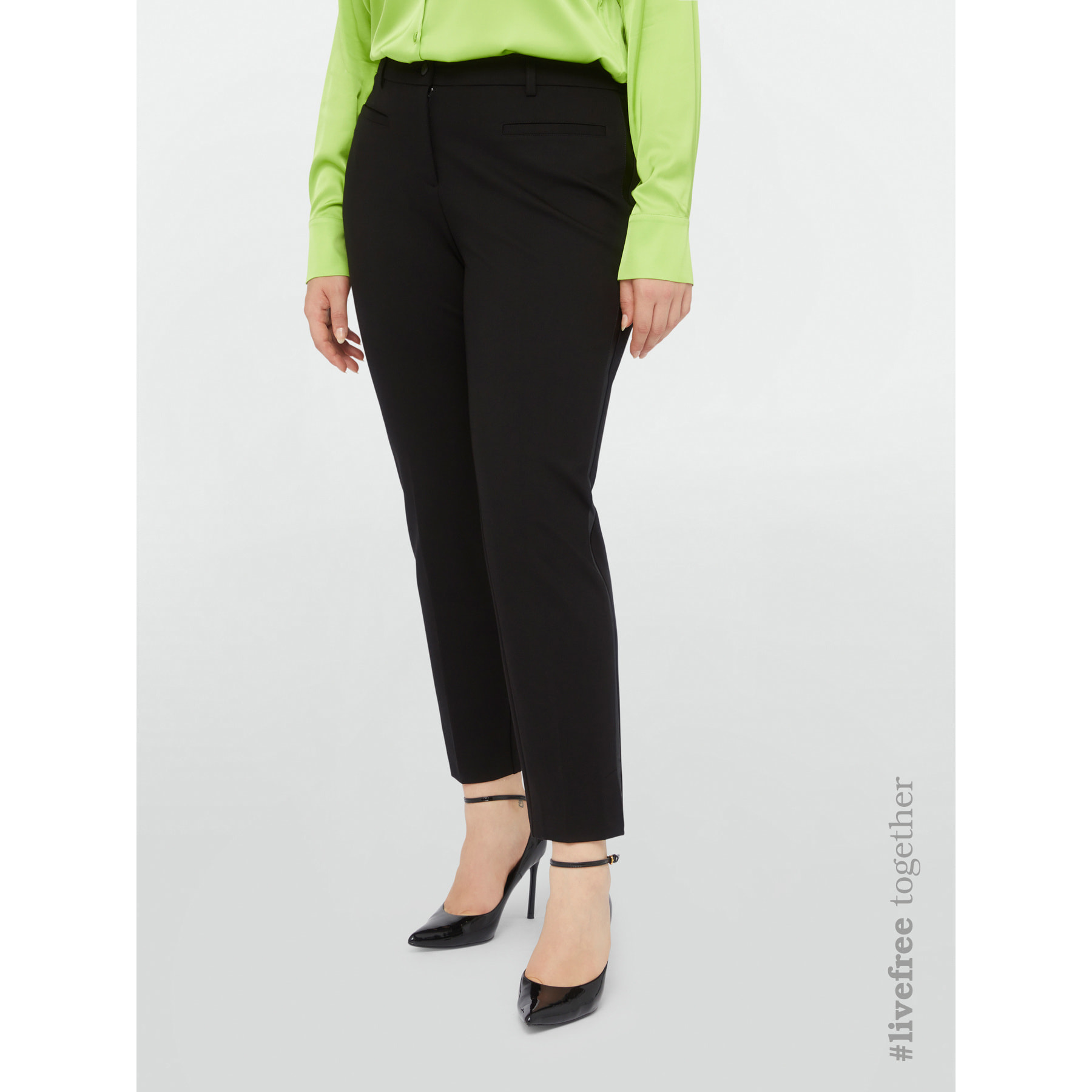 Fiorella Rubino - Pantalón recto de viscosa LENZING™ ECOVERO™ - Negro