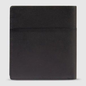 Piquadro Porta passaporto in pelle con portacarte di credito, schermato con protezione RFID