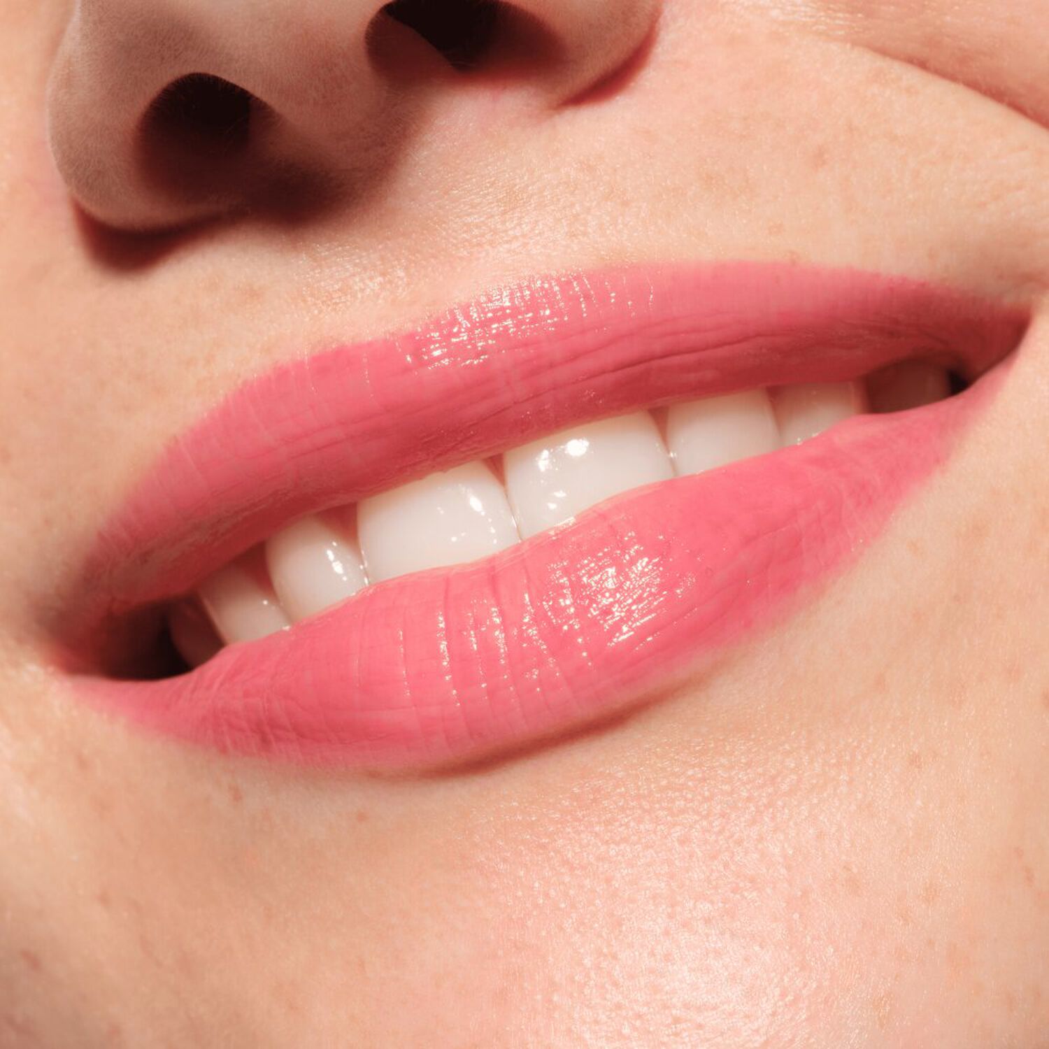 Melt & Plump Juicy Lip Plumper - Baume Repulpant Fini Brillant