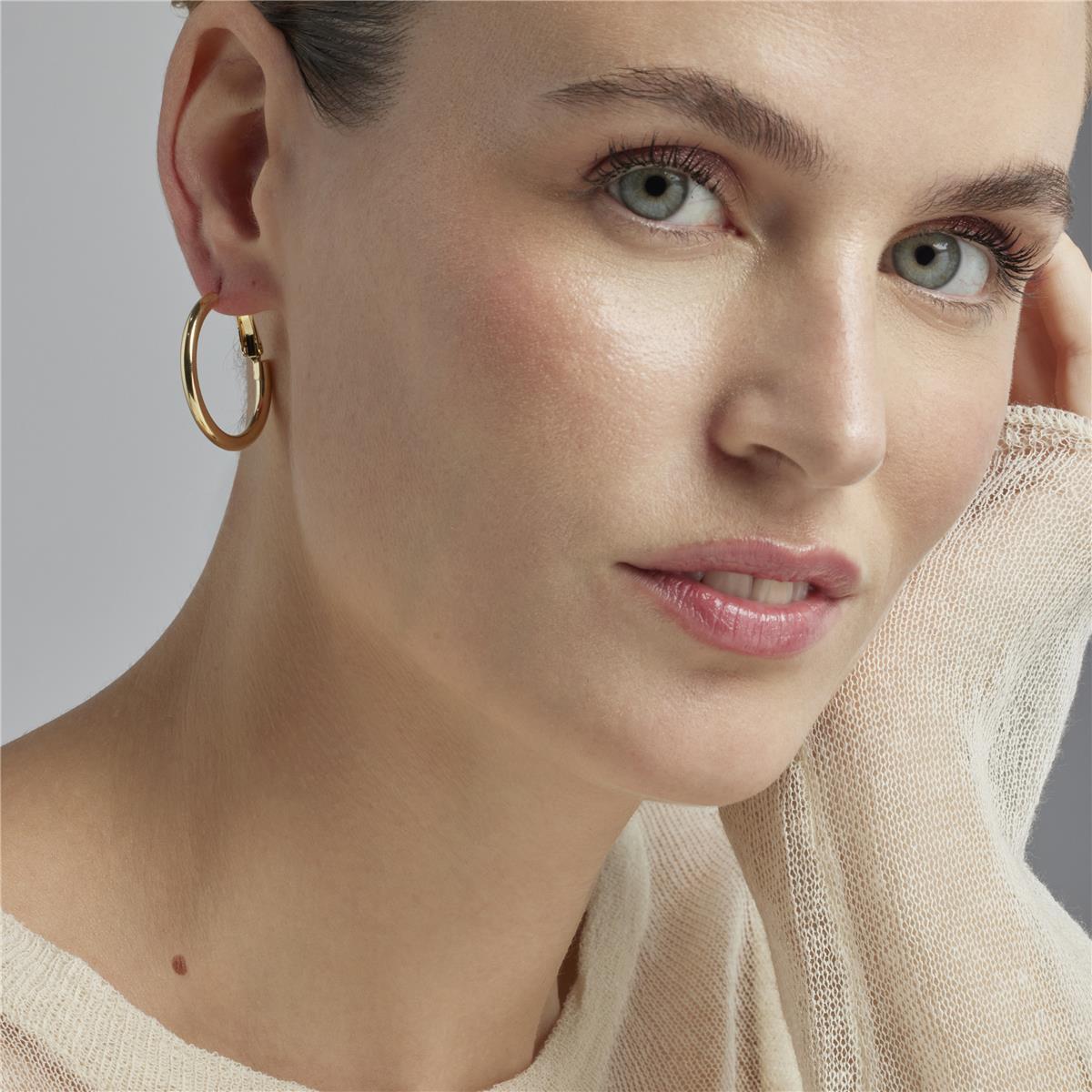 Pendientes Lux by Lux acabadoss en oro 18k