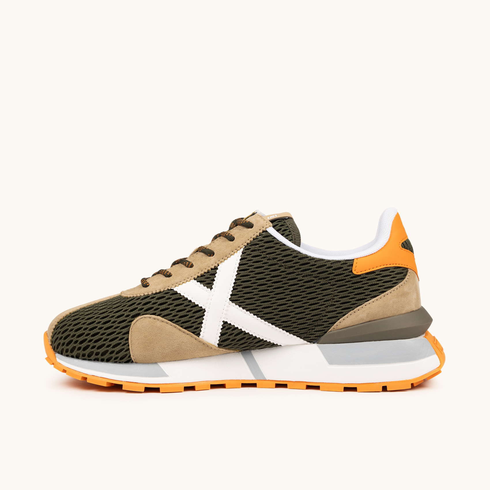 Zapatilla Retro Deportiva Street Casual MUNICH SAPPORO CLUB 198