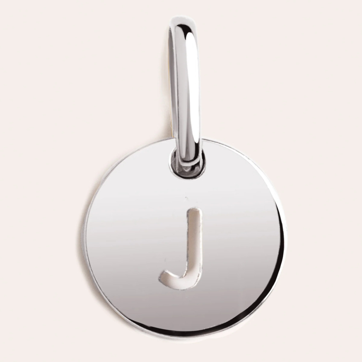Charm Mini Medallion Letter in Argento