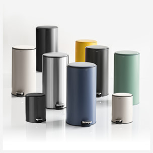 Poubelle "Delta" 6L métal argile