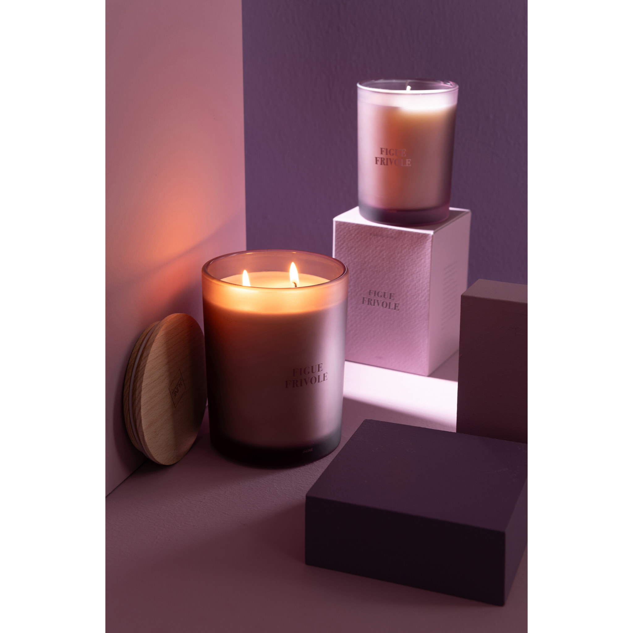 J-Line bougie parfumée Accords Essentiels - Figue Frivole - mauve - 52H