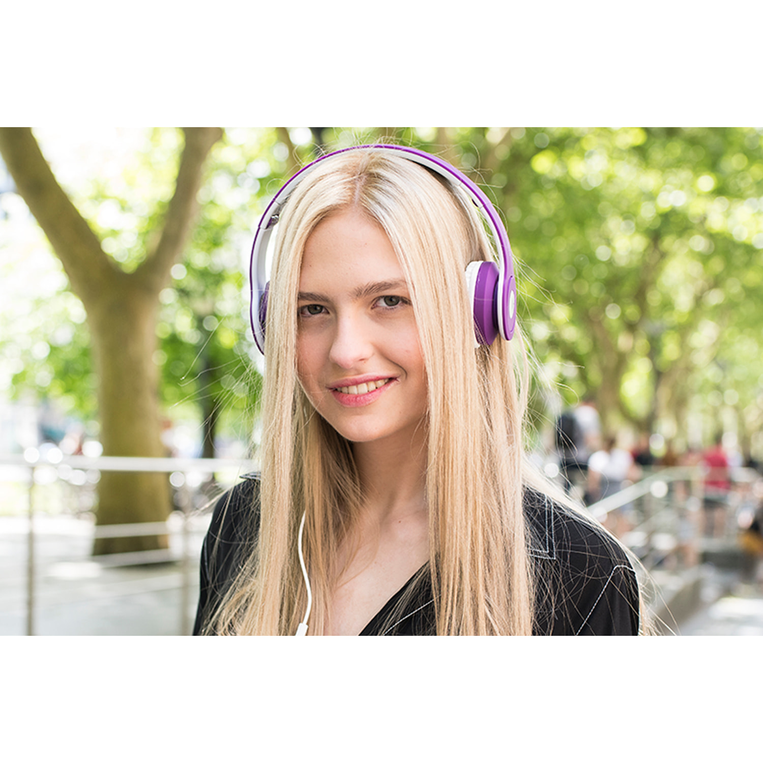 MAGNUSSEN W1 HEADPHONES en color Violeta