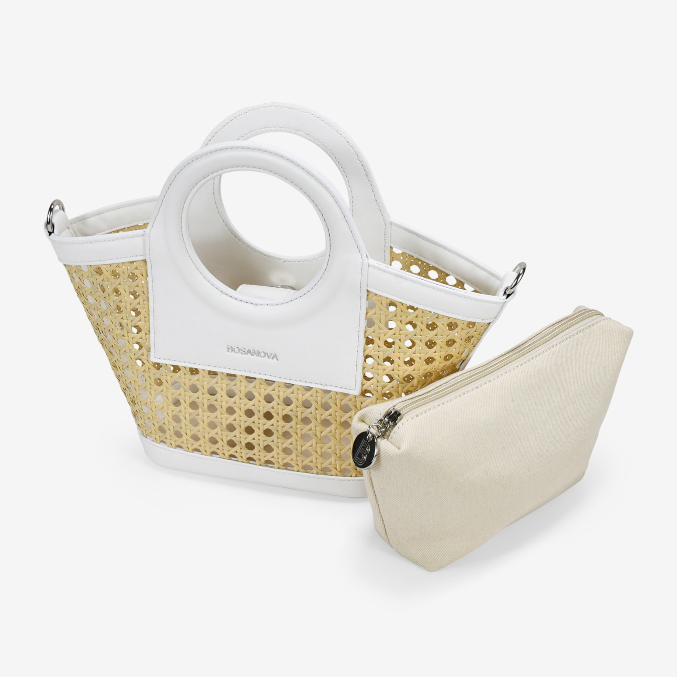 Bolso de mano beige pequeño con rejilla de mimbre