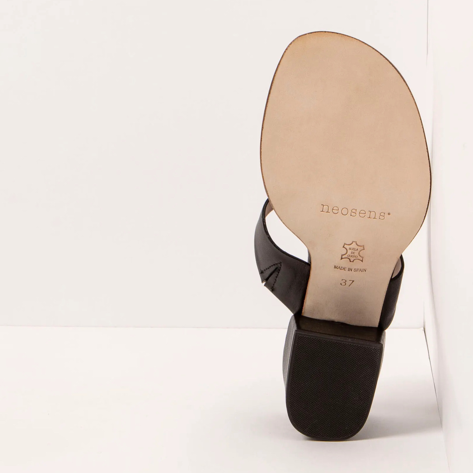 Sandalias con tacón S3174 NAPPA BLACK/ FABER color Black