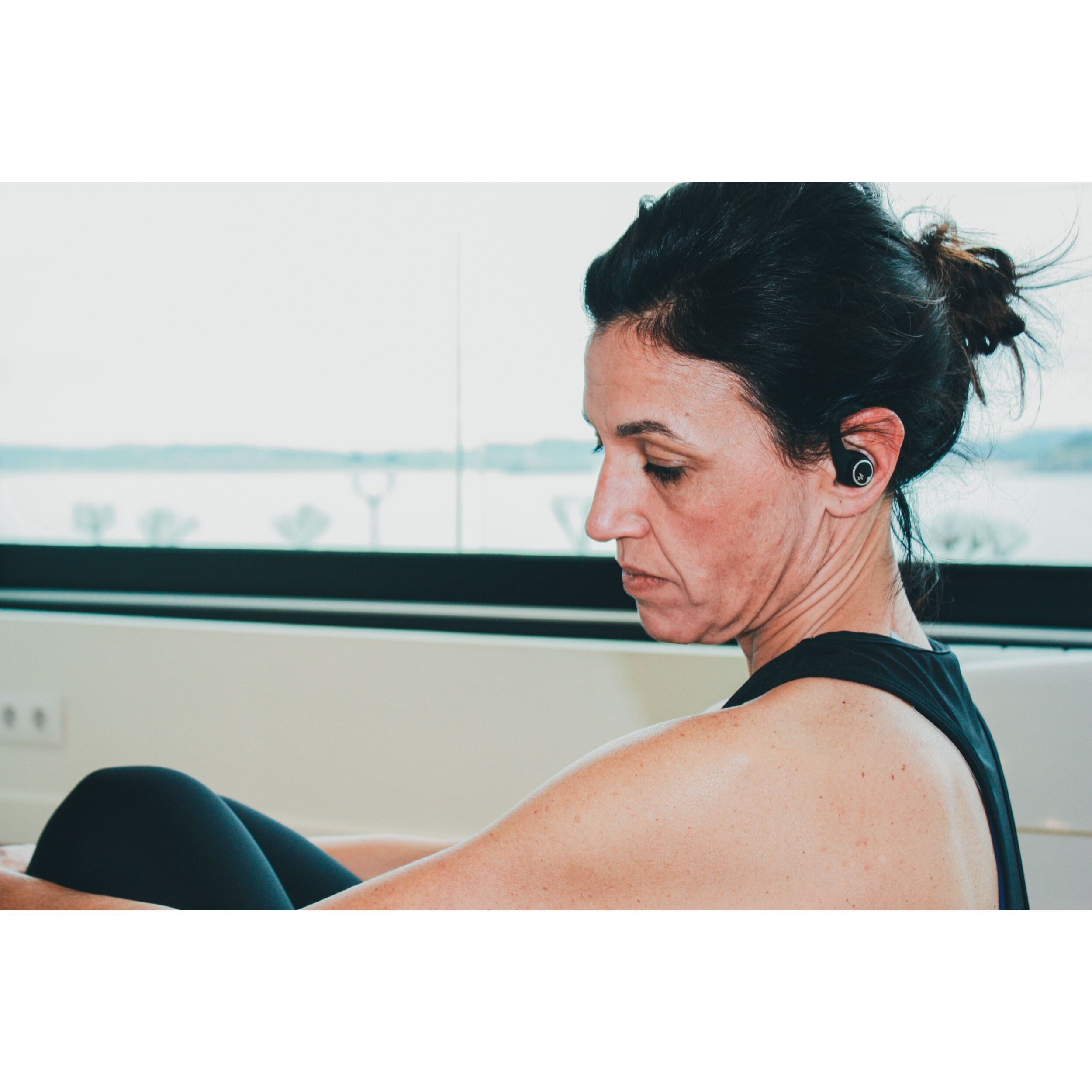 MAGNUSSEN M14 EARPHONES en color Negro