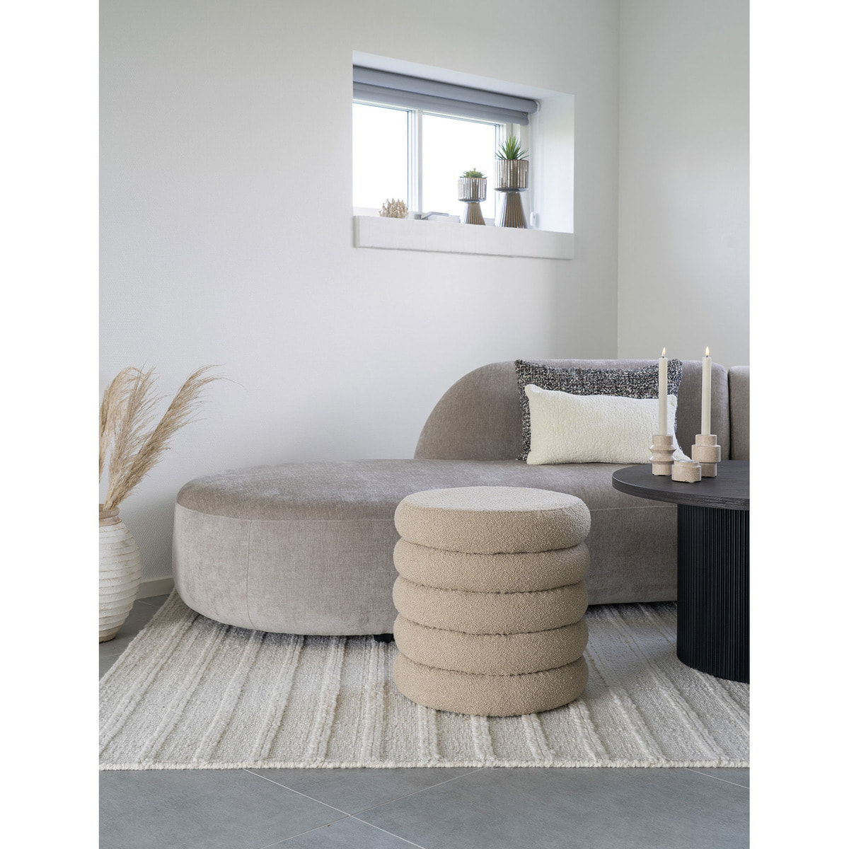 Pouf Brooklyn con contenitore in bouclé beige ø44 cm