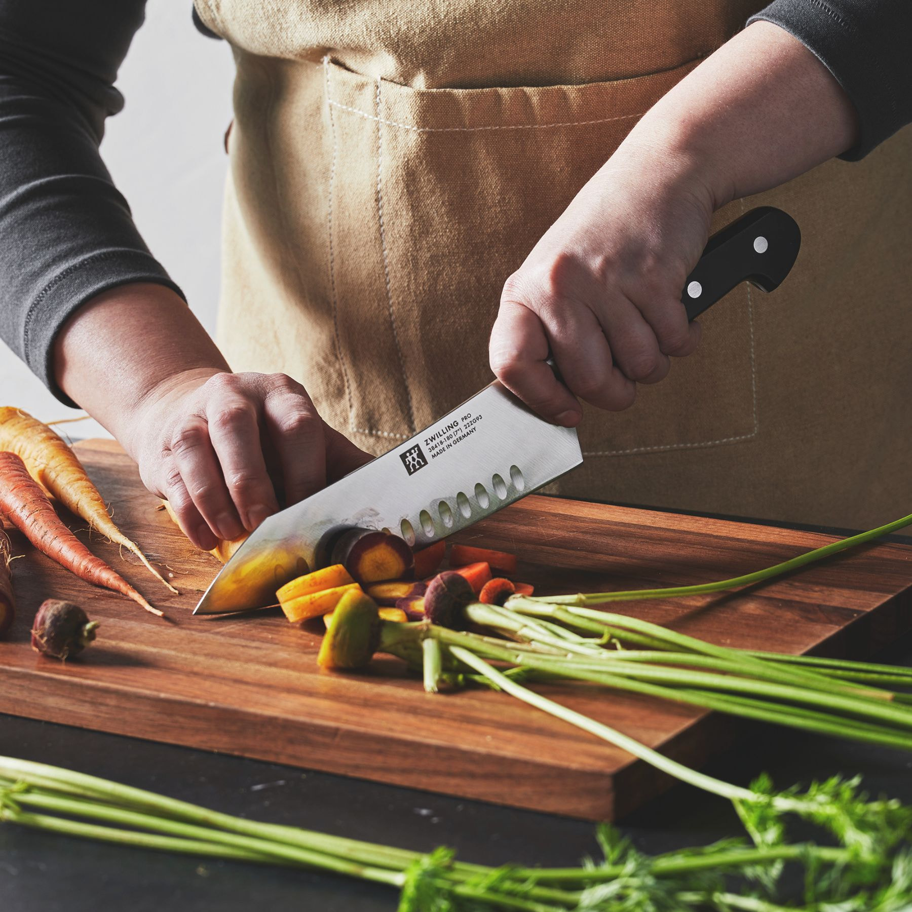 Rocking Santoku 18 cm, Tranchant alvéolé