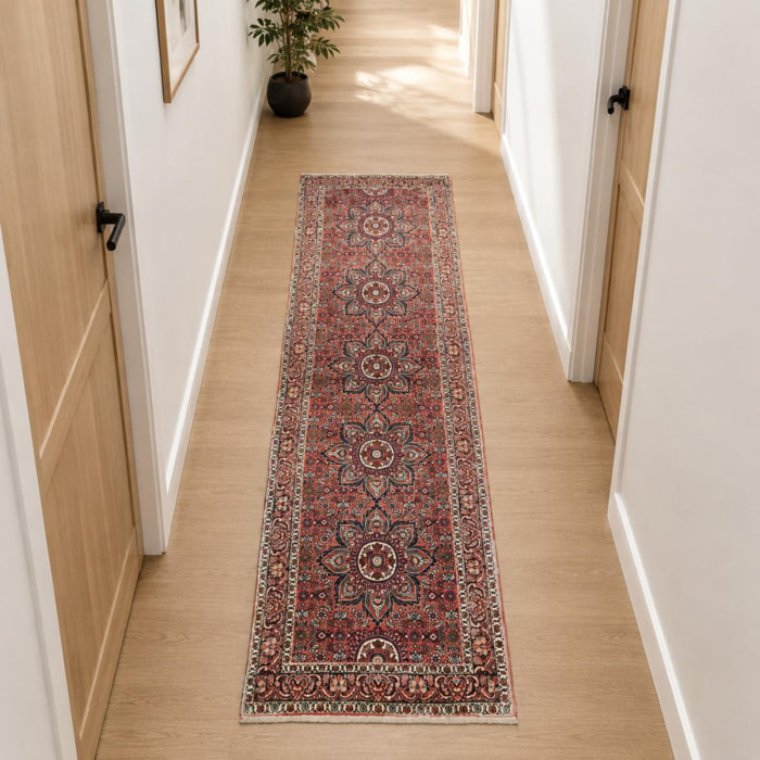 Tapis d'orient à motif traditionnel, noué main avec soin, ALAZEM