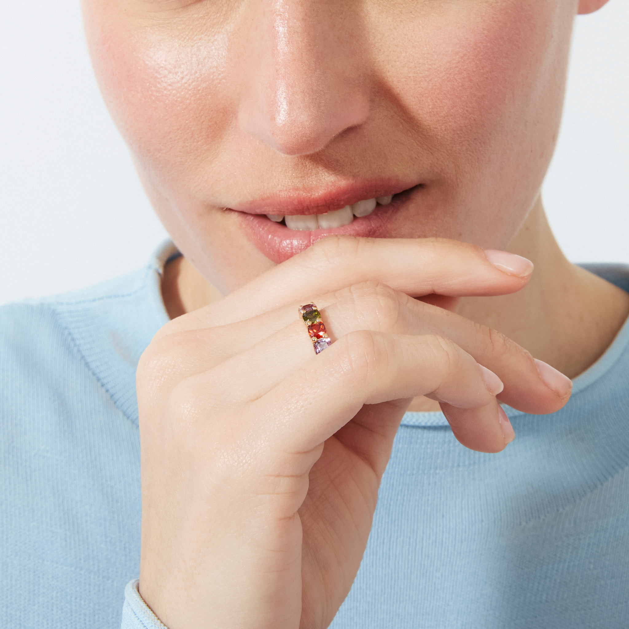 Anillo Lanbyu acabado oro rosa 18k