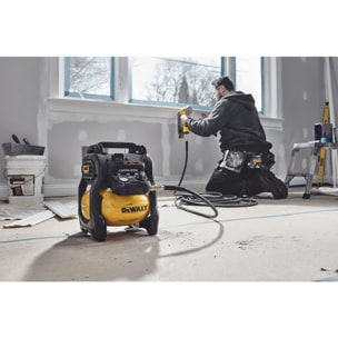 Compresseur DEWALT 10L XR 18V ADVANTAGE - sans batterie ni chargeur - DCC1018N-XJ