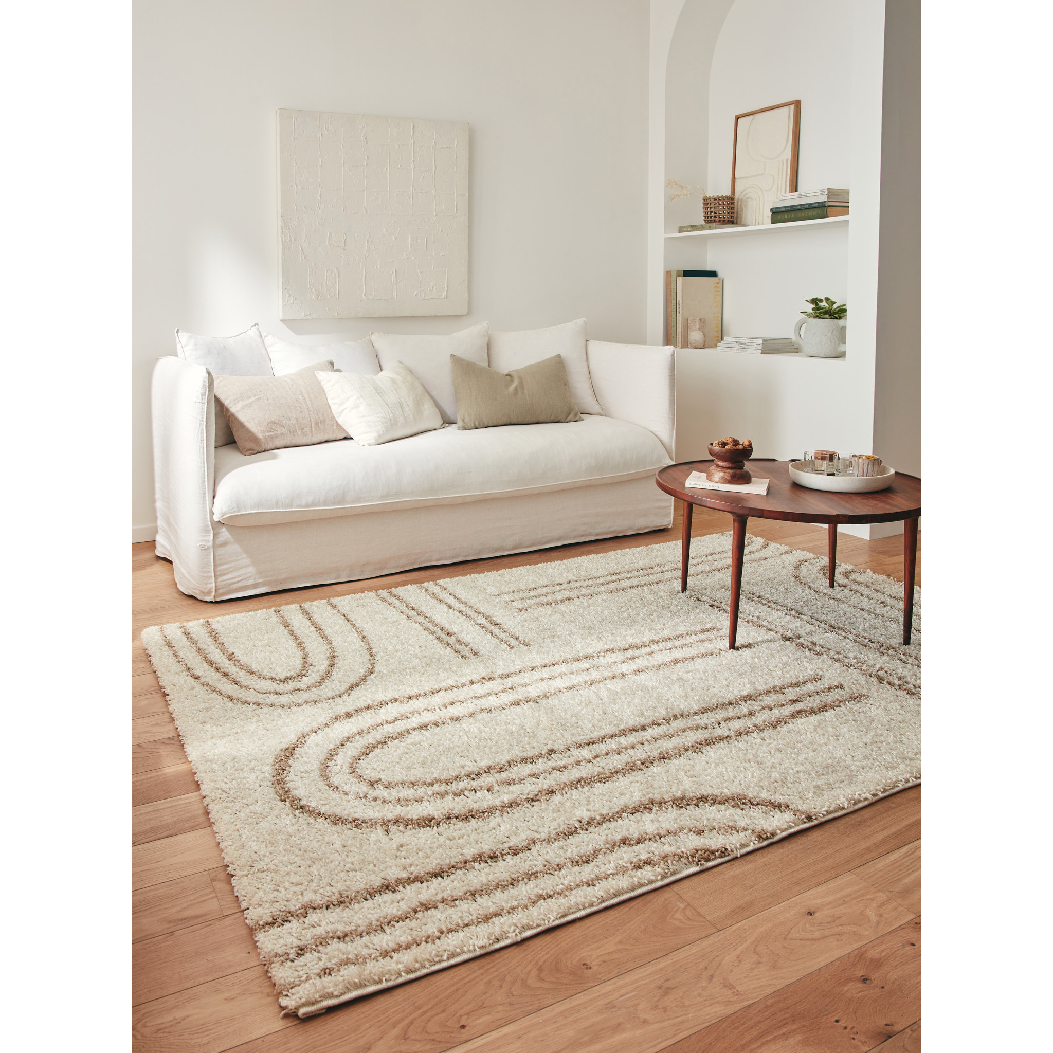 OLYMPE - Tapis shagy à poils long à motif graphique - Beige