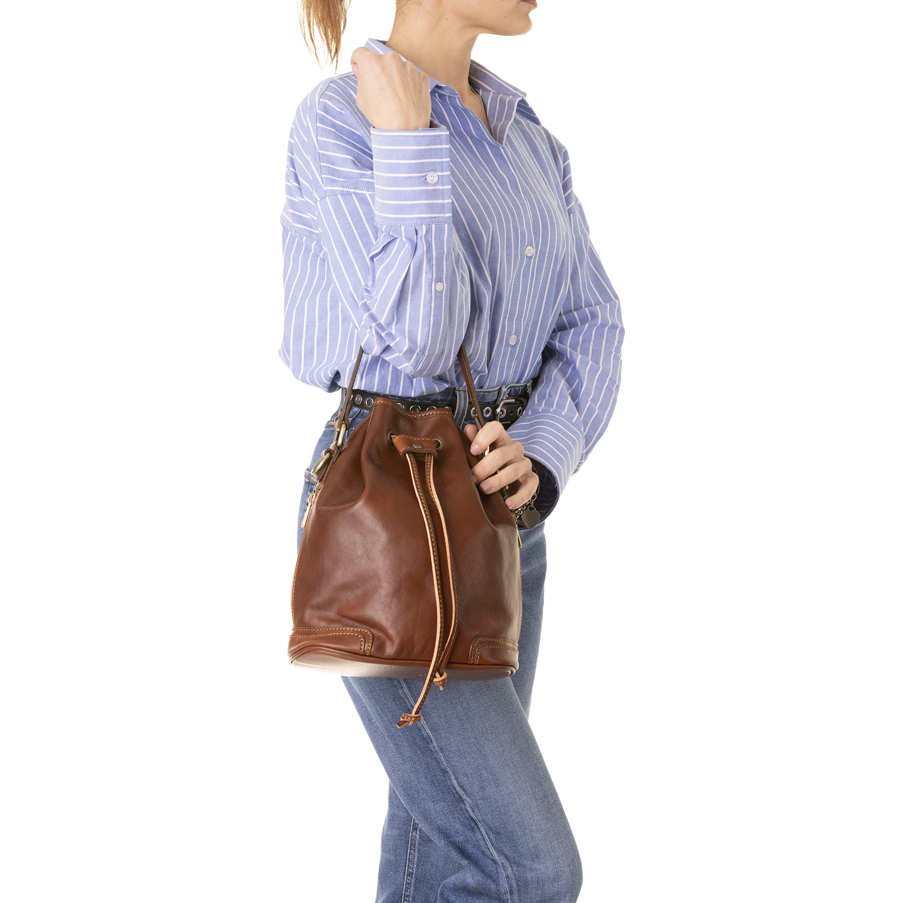 Borsa a secchiello  unisex In Vera pelle Made in Italy 24x30x16 cm