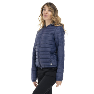 Chaqueta básica de mujer.