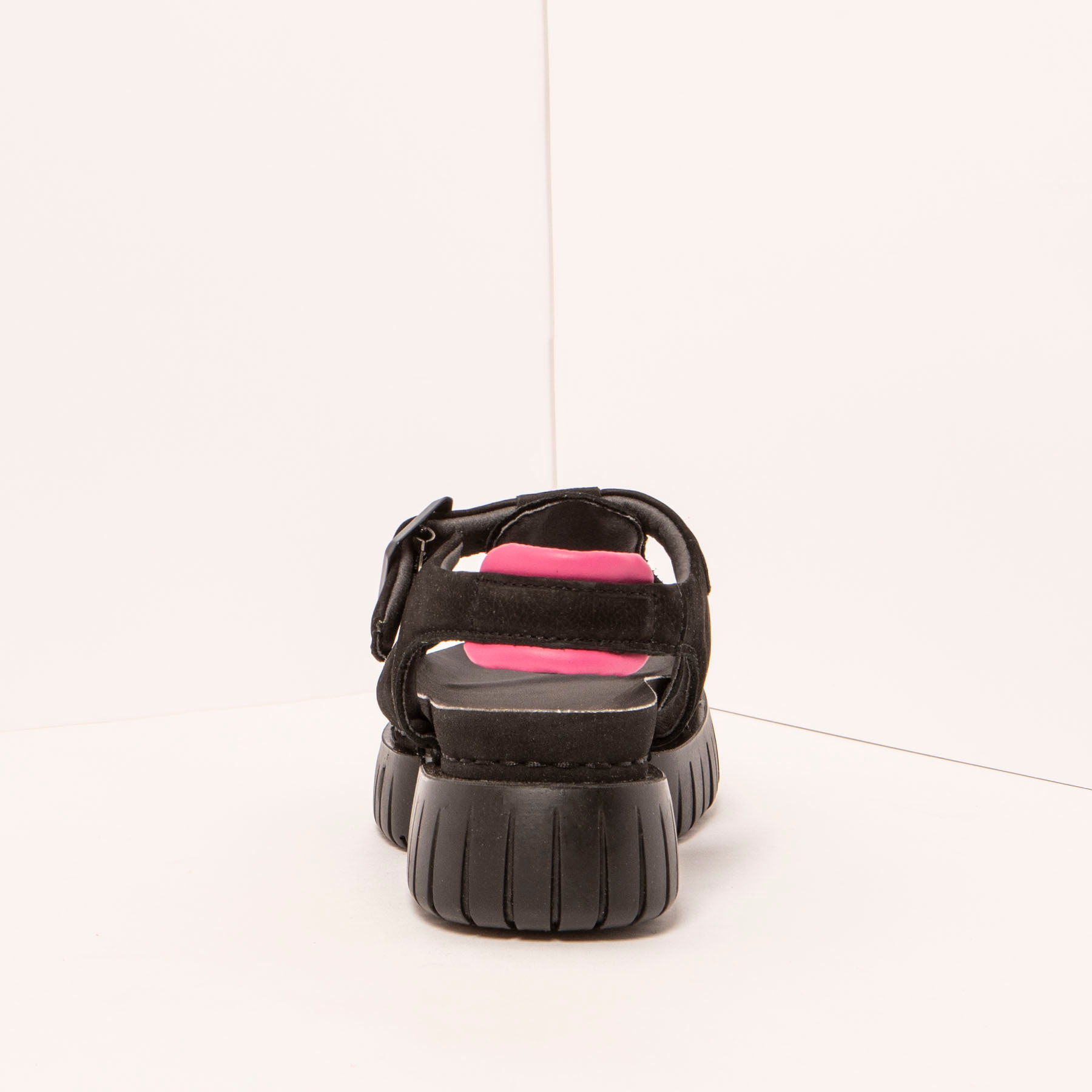 Sandalias 1882 NOBUCK BLACK/ MADEIRA color Black