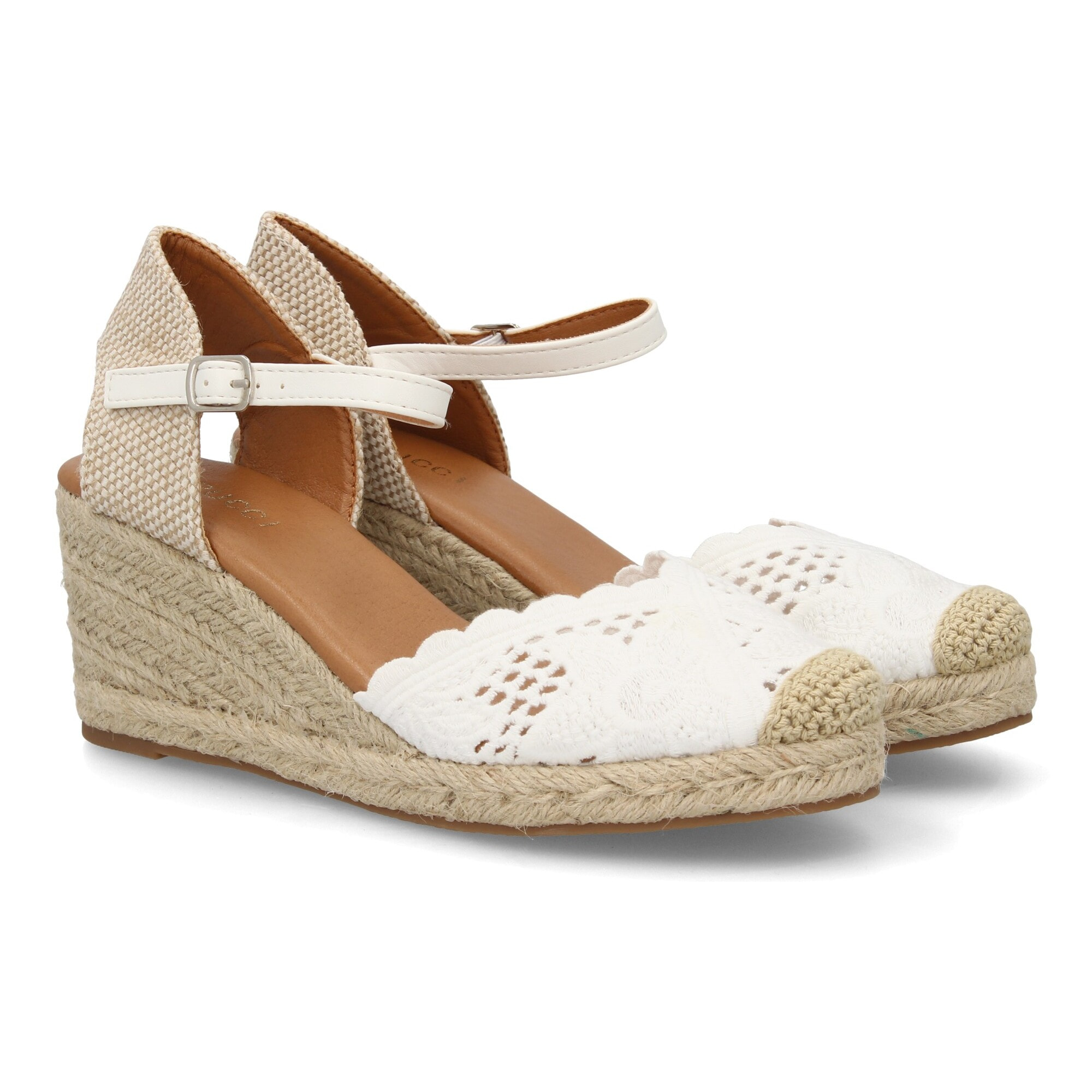 Alpargata cuña con calados altura media