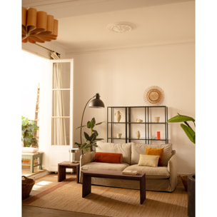 Mesa de centro de madera maciza en tono nogal de 110x45x35cm Alto: 45 Largo: 110 Ancho: 35